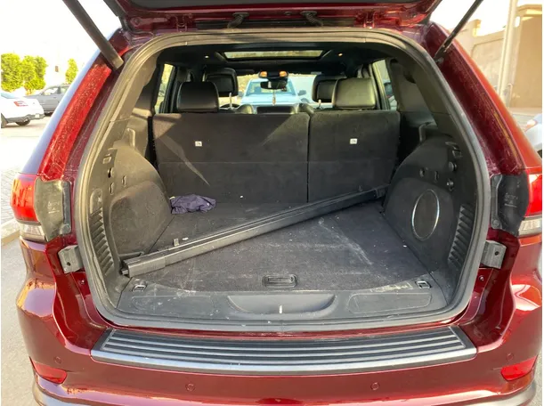 Car image 22