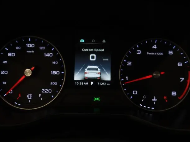 Car image 6