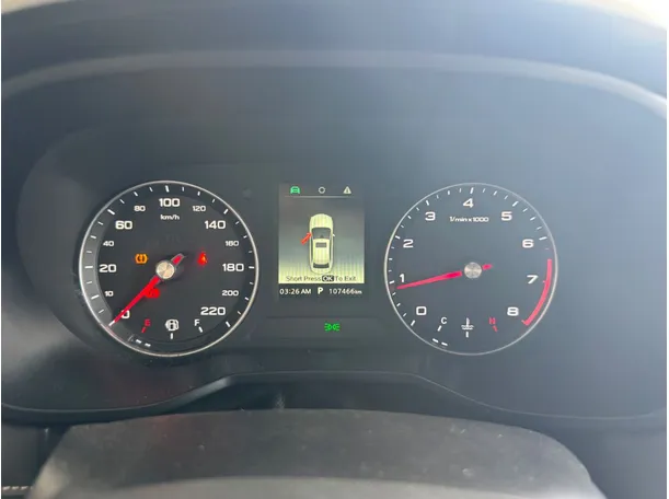 Car image 10