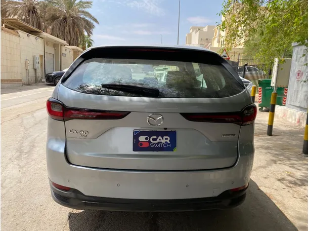 Car image 6