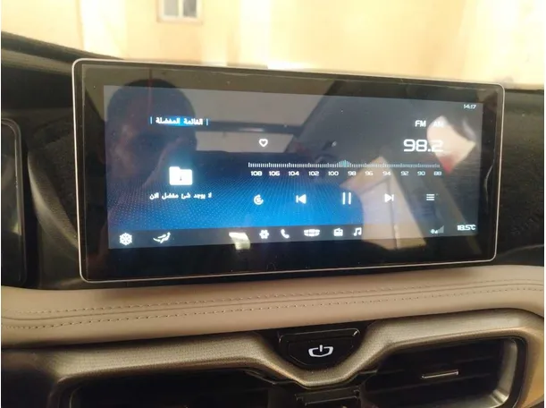 Car image 27