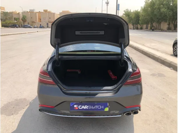 Car image 21