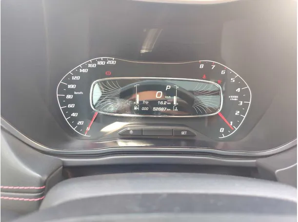 Car image 24