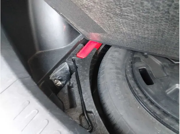 Car image 45