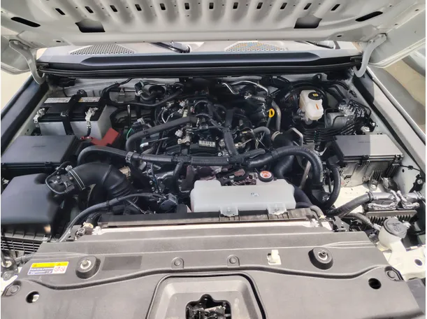 Car image 38