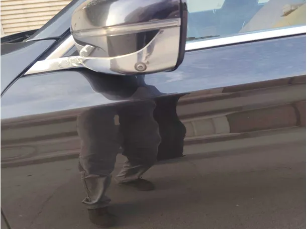 Car image 35