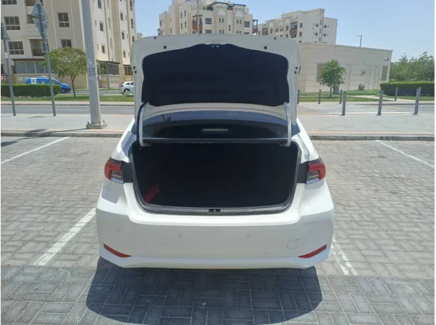 Car image 22