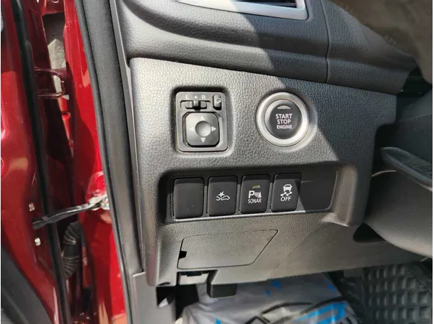 Car image 27