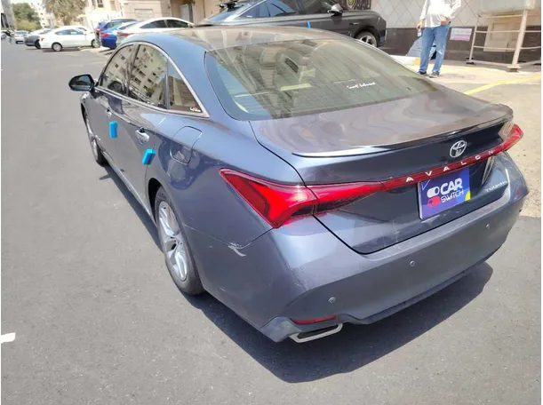 Car image 6