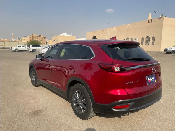 Car image 7