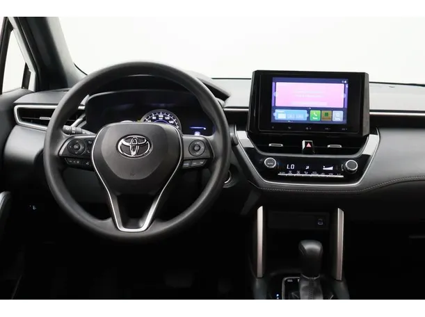 Car image 15