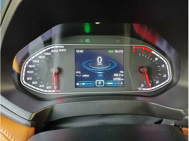 Car image 17