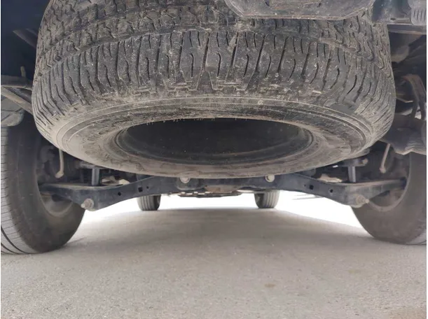 Car image 31