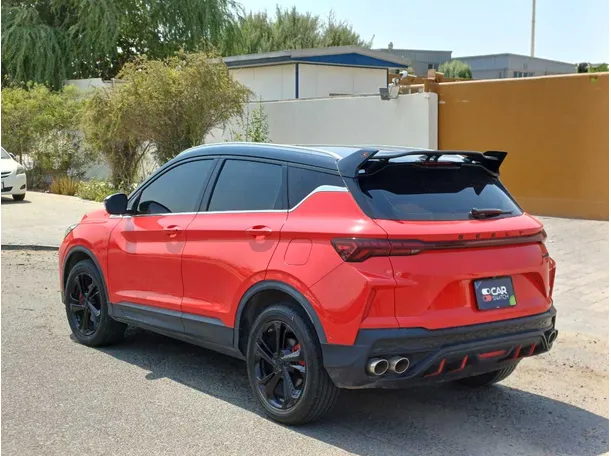 Car image 7