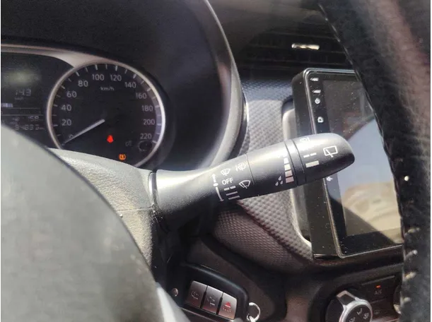 Car image 28