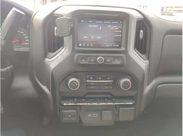 Car image 22