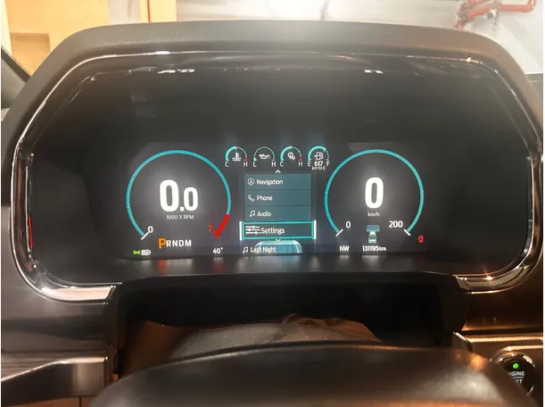 Car image 23