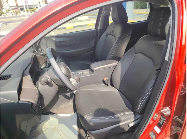 Car image 12