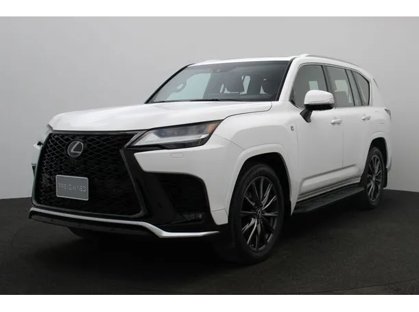 2023 Lexus LX600 in UAE