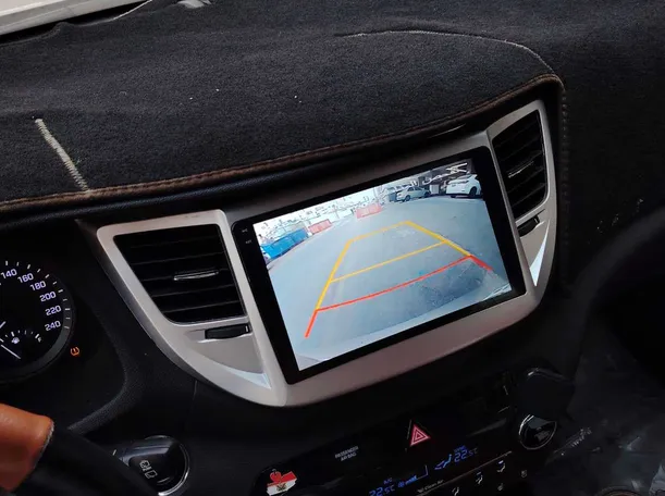 Car image 21