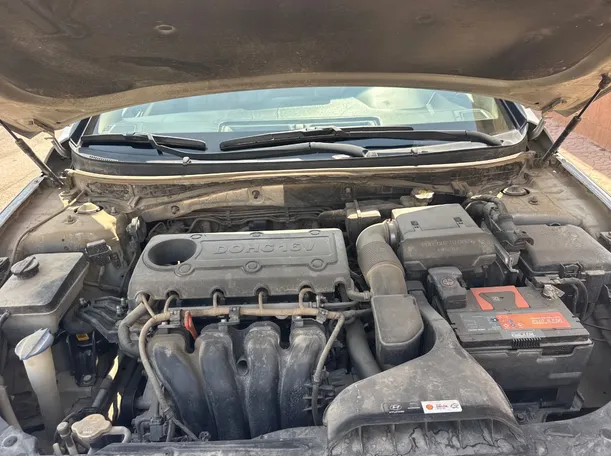 Car image 21