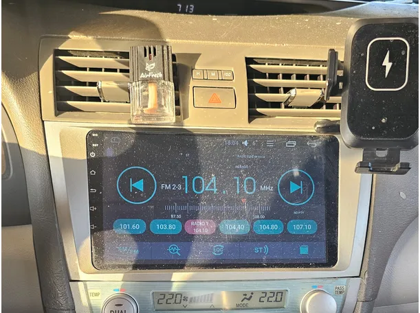 Car image 7