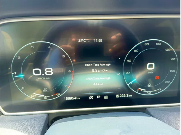 Car image 23