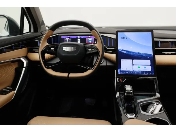 Car image 15