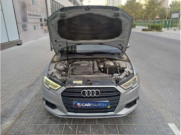 Car image 21