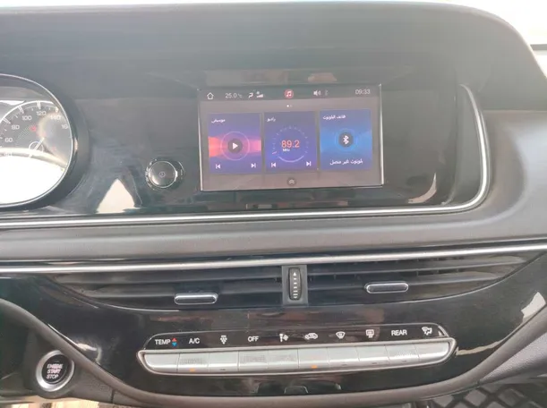 Car image 21