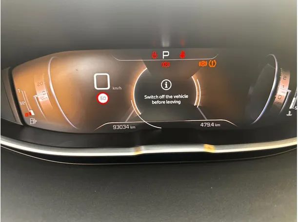 Car image 22