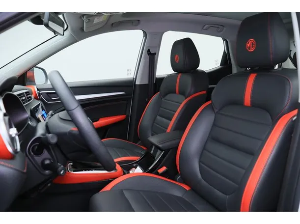 Car image 8
