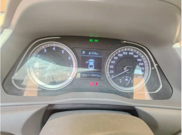 Car image 25