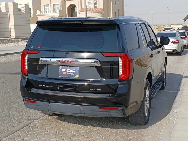 Car image 7