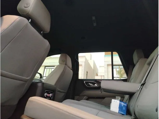 Car image 21