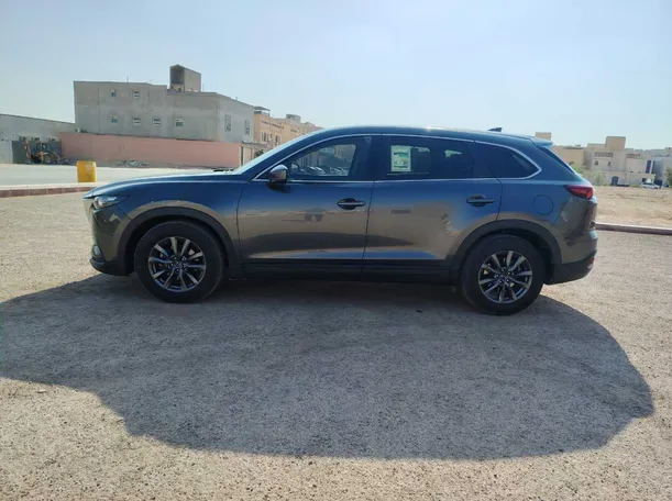 Car image 8