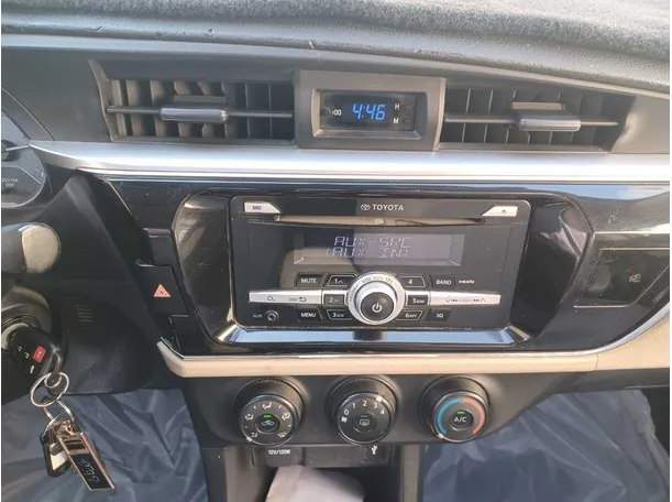 Car image 15