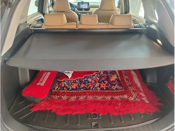 Car image 40