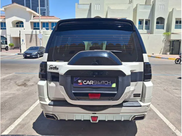 Car image 6