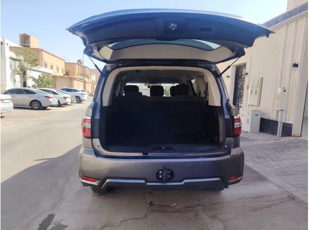 Car image 21