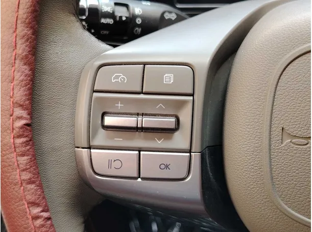 Car image 31