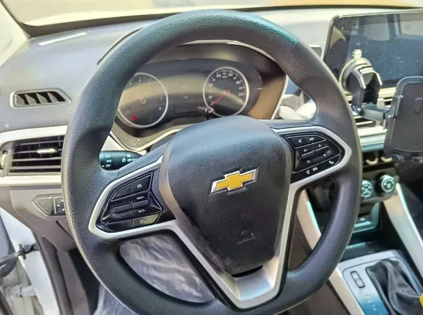 Car image 23