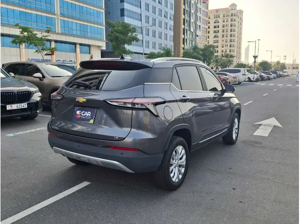 Car image 5