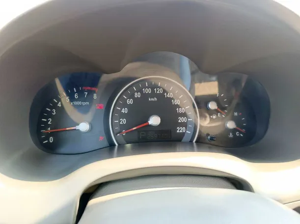 Car image 21