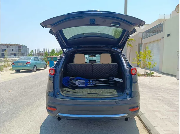 Car image 29