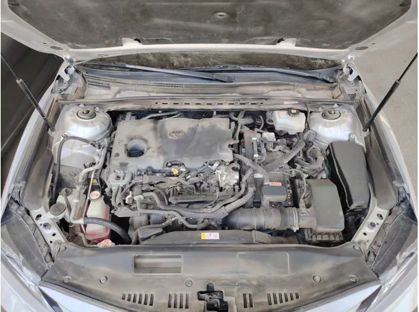 Car image 30
