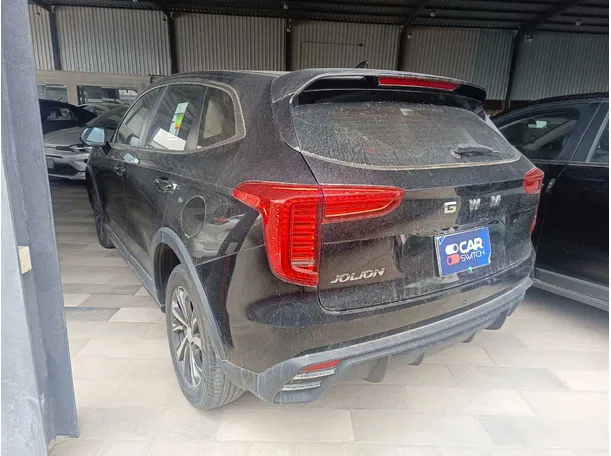 Car image 6