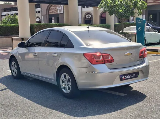 Car image 7