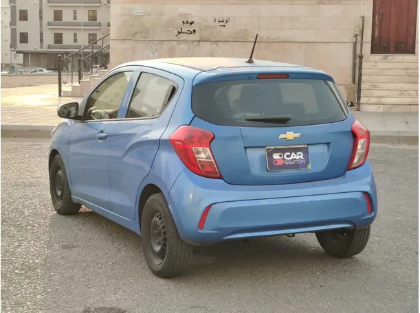 Car image 7