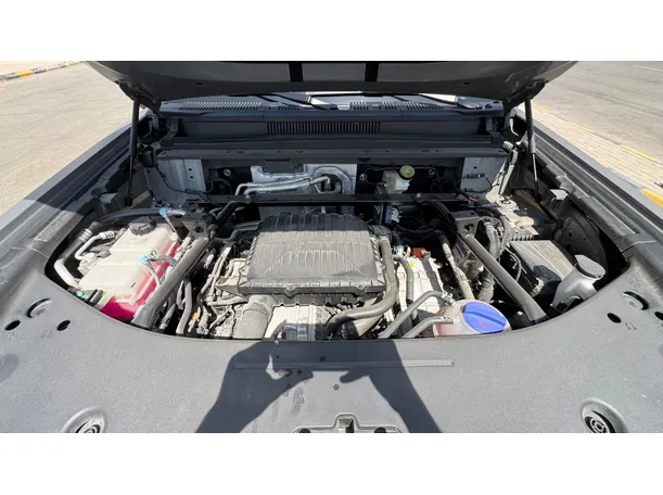 Car image 28